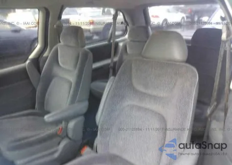 1997 Dodge Grand Caravan Se/Sport z USA, uszkodzony, nr VIN 2B4GP44R8VR163094